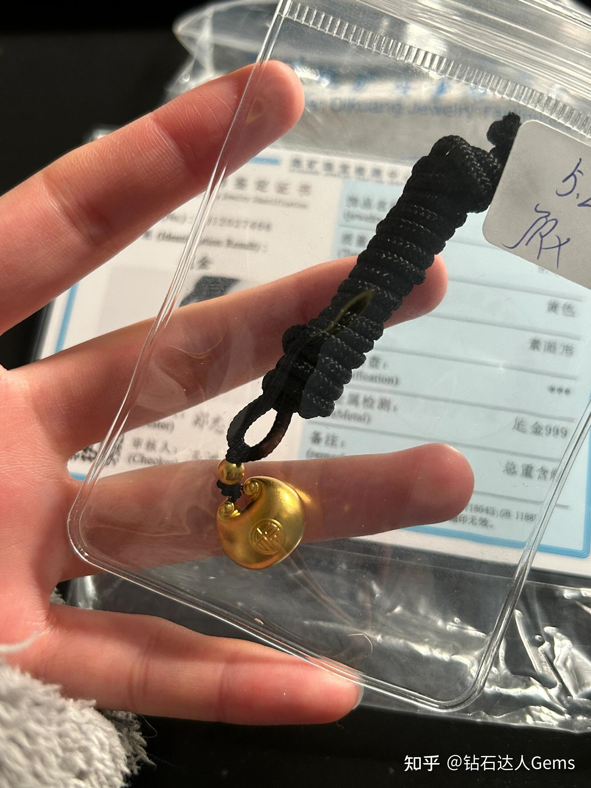 黄金投资分析_2025年黄金价格走势_现在买股票合适吗