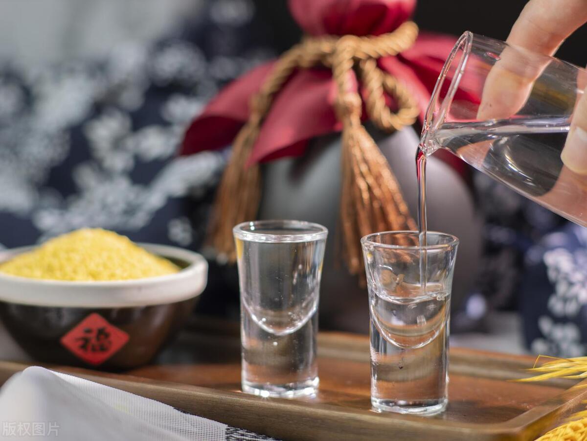 白酒市场调研_白酒创业加盟_做白酒代理需要多少资金