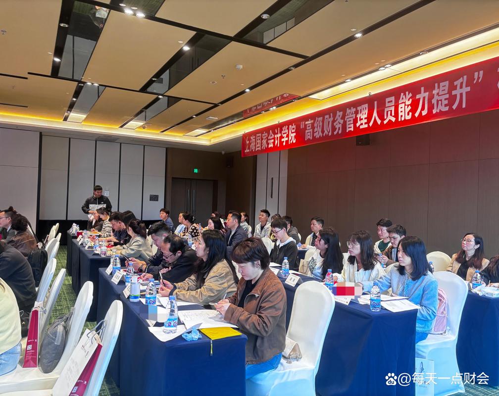 厦门博格管理咨询：27年专注企业管理培训，服务超30万学员